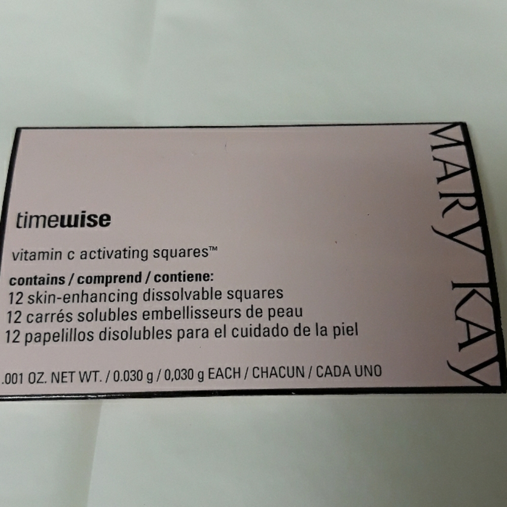 Mary Kay vitamin C activating squares